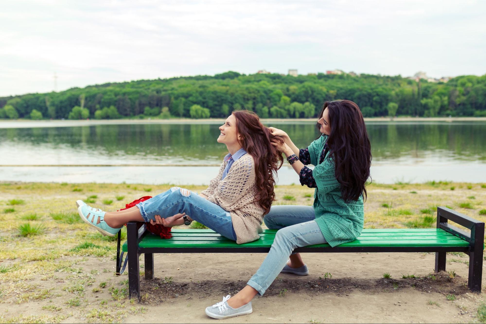 Walking outdoors for mental health